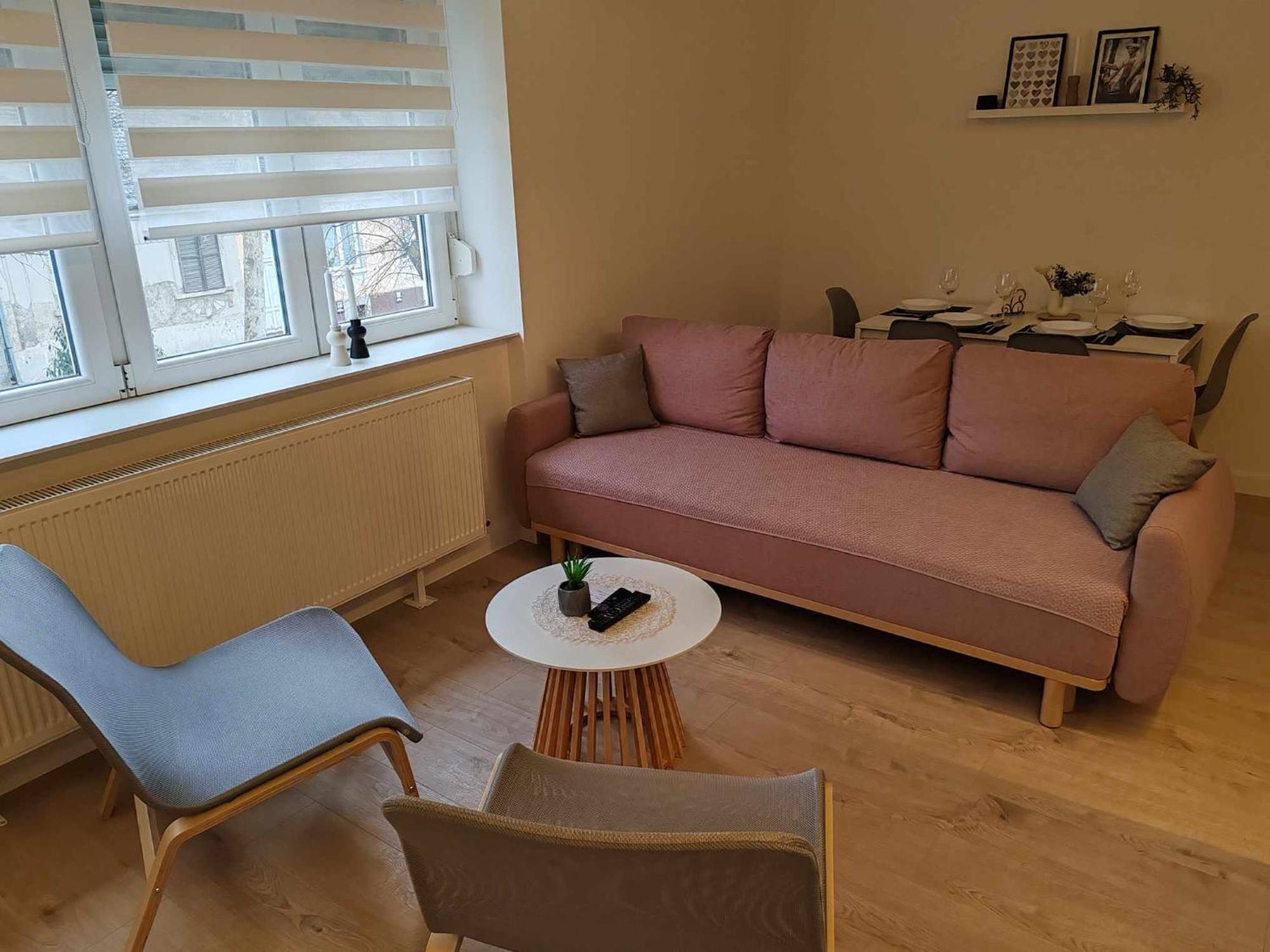 Apartman „Karolina” โนวากราดิชกา ภายนอก รูปภาพ
